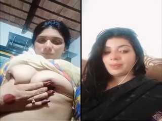 Paki Wife Shows Her boobs and Pussy